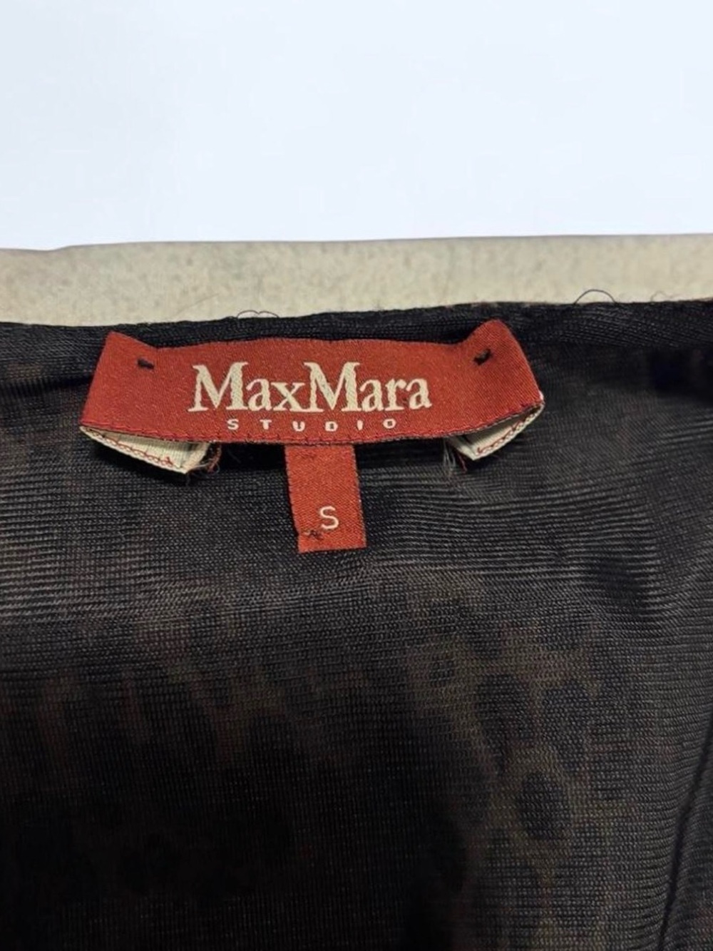 MaxMara Studio Wool Blend Leopard Print Wrap Dress Small Minor Flaw Sleeve - Picture 5 of 7